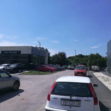 Dorothy דירה פולה